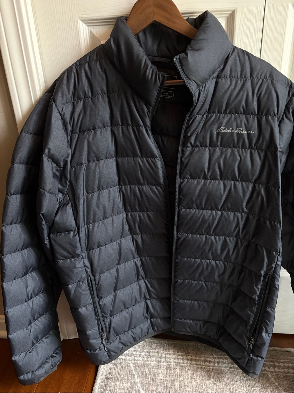 Eddie Bauer Men's Quilted Puffer Jacket - Charcoal Gray
